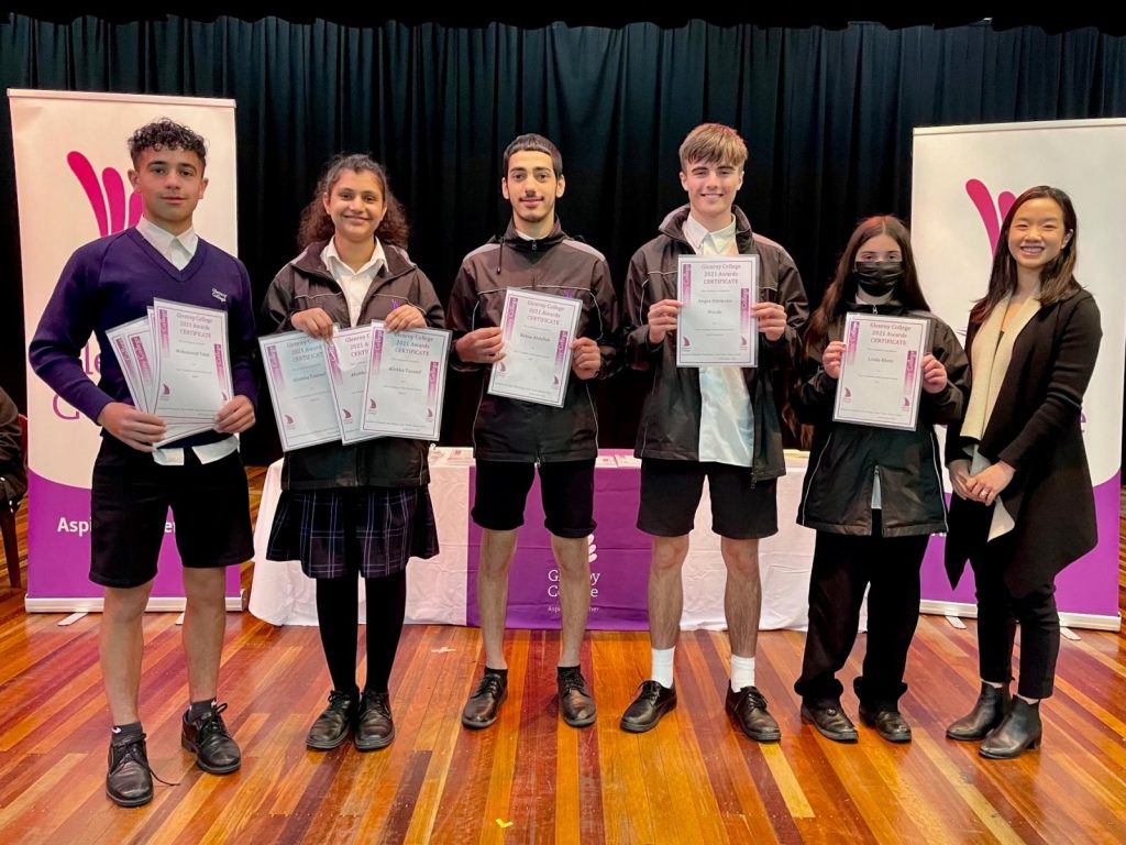 Glenroy College Year 9 award winners 2021